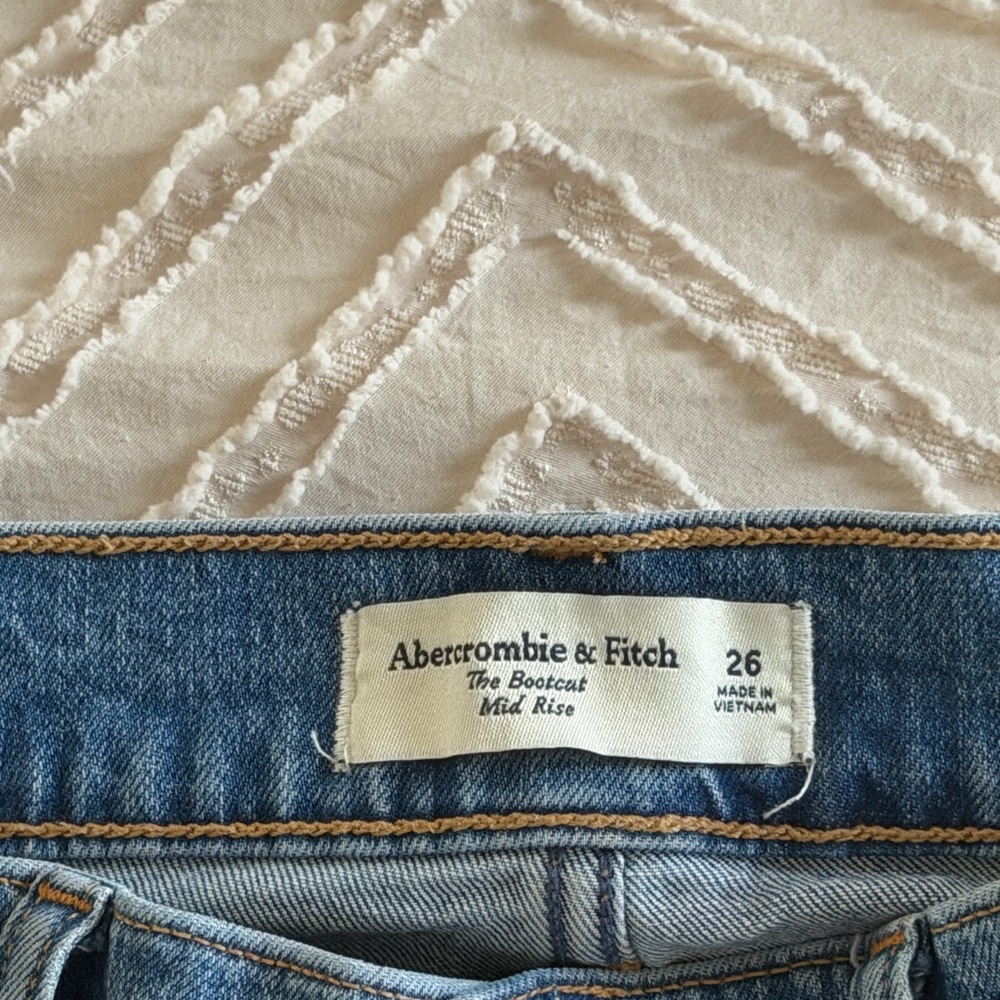 Abercrombie & Fitch Women's Light Blue Bootcut Mid Rise Jeans